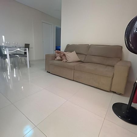 Para 10 Pessoas, 03 Quartos Ar Condicionado E Ventilador, Garagem, Atras Do Hospital Da Unimed Petrolina Ngoại thất bức ảnh