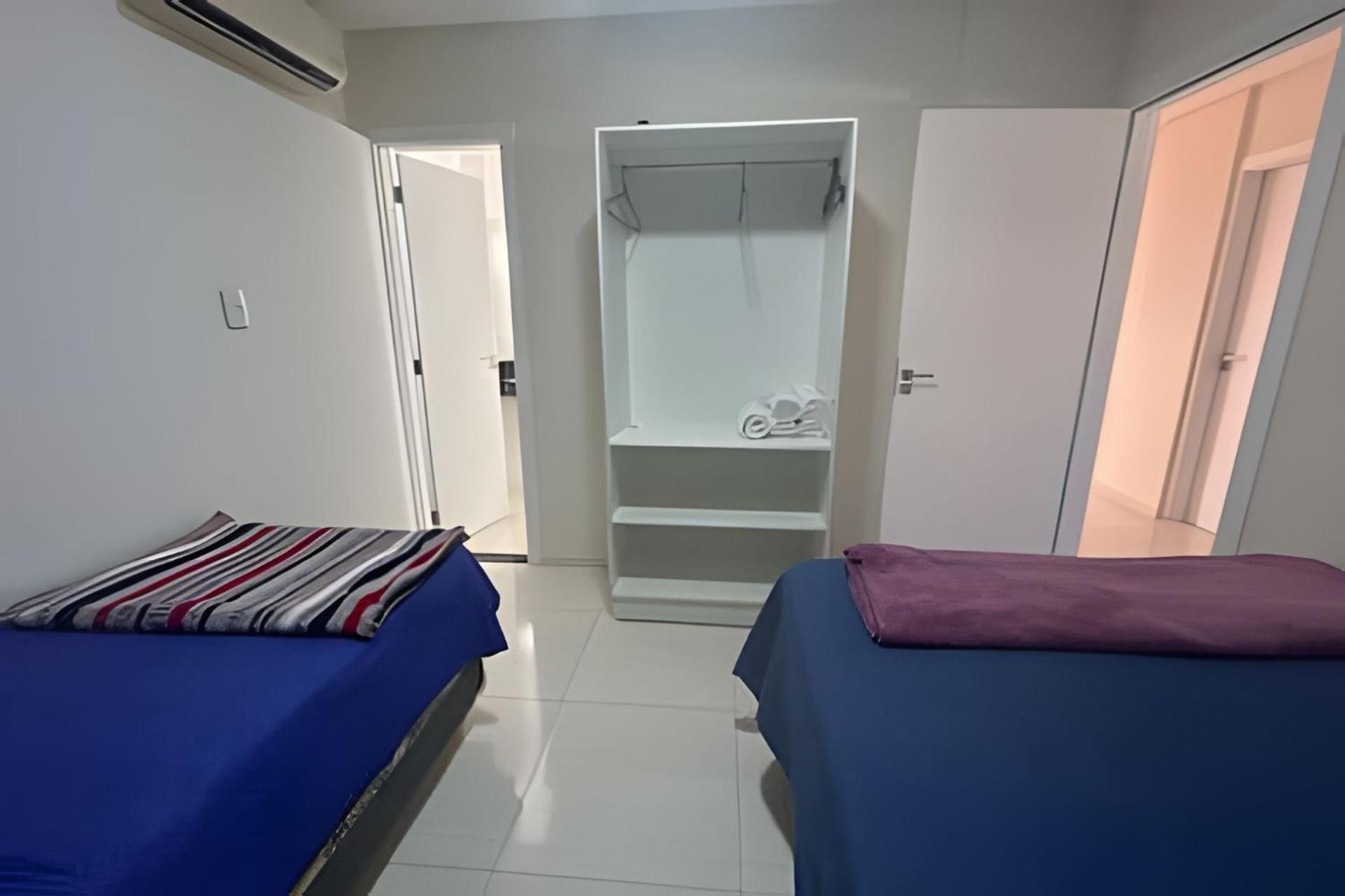 Para 10 Pessoas, 03 Quartos Ar Condicionado E Ventilador, Garagem, Atras Do Hospital Da Unimed Petrolina Ngoại thất bức ảnh